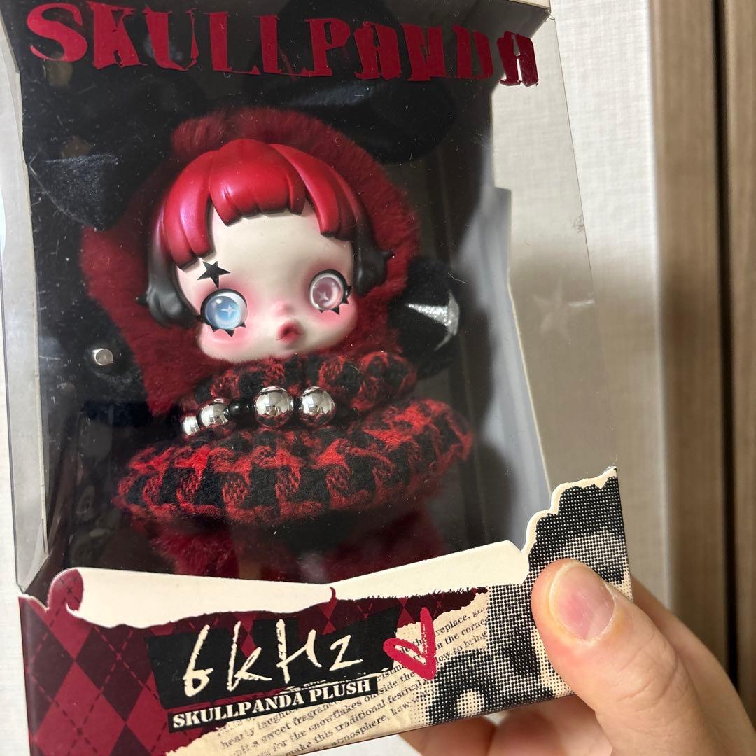 POPMART SKULLPANDA 6khz ヨーロッパ限定 スカルパンダ