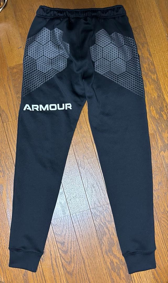 【アンダーアーマー 】ニットジャケット&パンツセットアップ【メンズMサイズ】