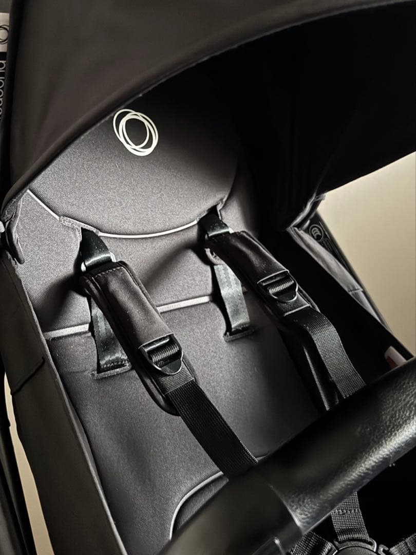 美品 バガブーバタフライ ミッドナイトブラック ベビーカー