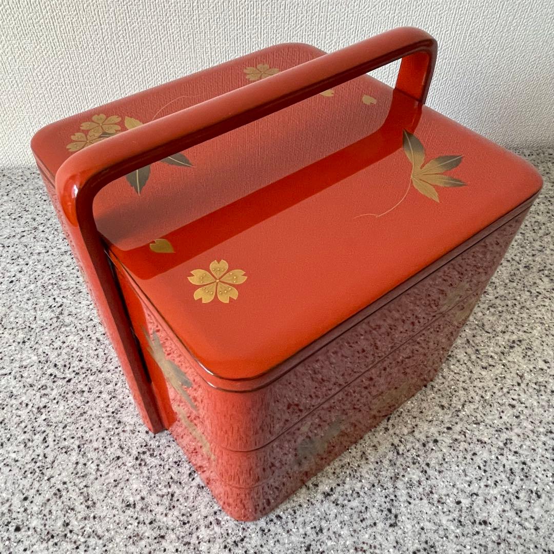 超美品　漆器　輪島塗　手提重　朱色　もみじ　桜　3段　重箱　お祝い　ひな祭り