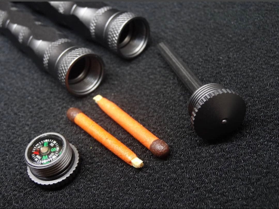 アウトドア用多機能シザーナイフ・分離して、ナイフとしても使用可能