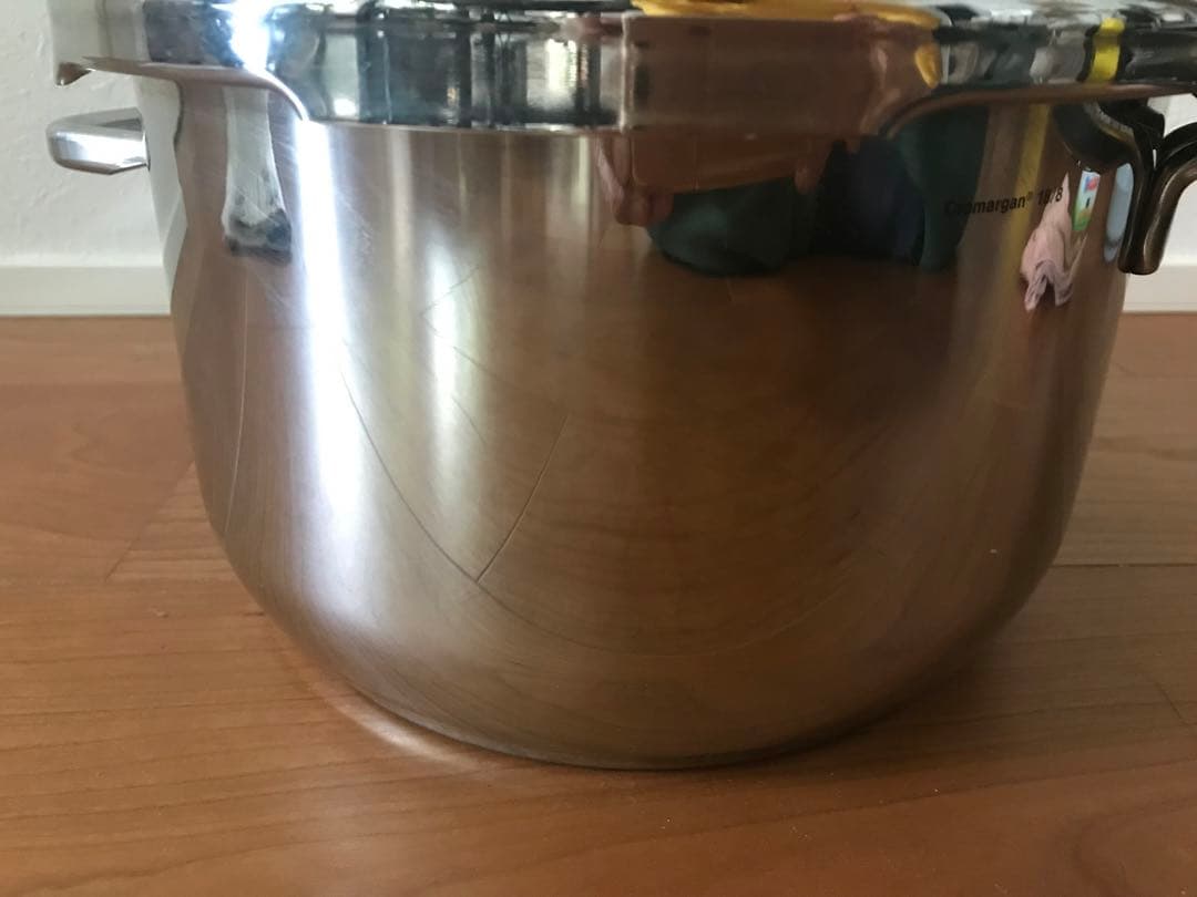 タッパーウェア　パーフェクトキッチン・圧力鍋　５L スノコ付き