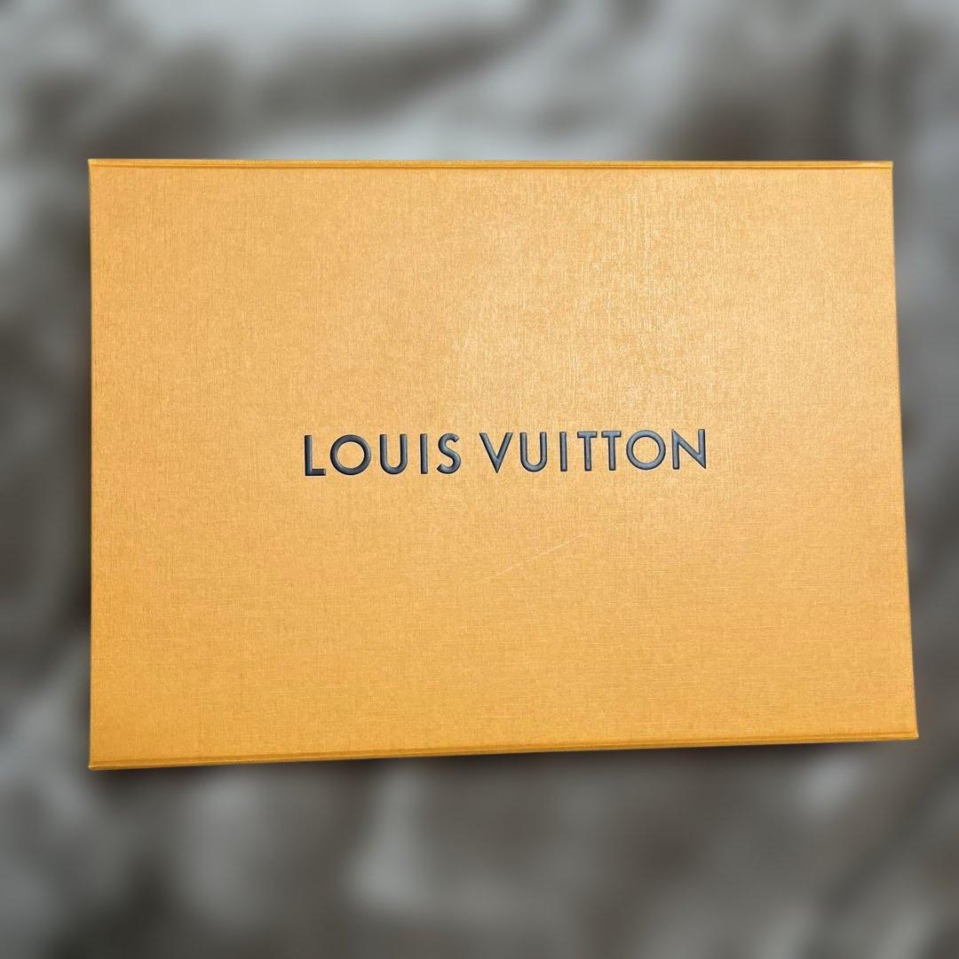 ルイヴィトン　マフラー　エシャルプ モノグラムクラシック