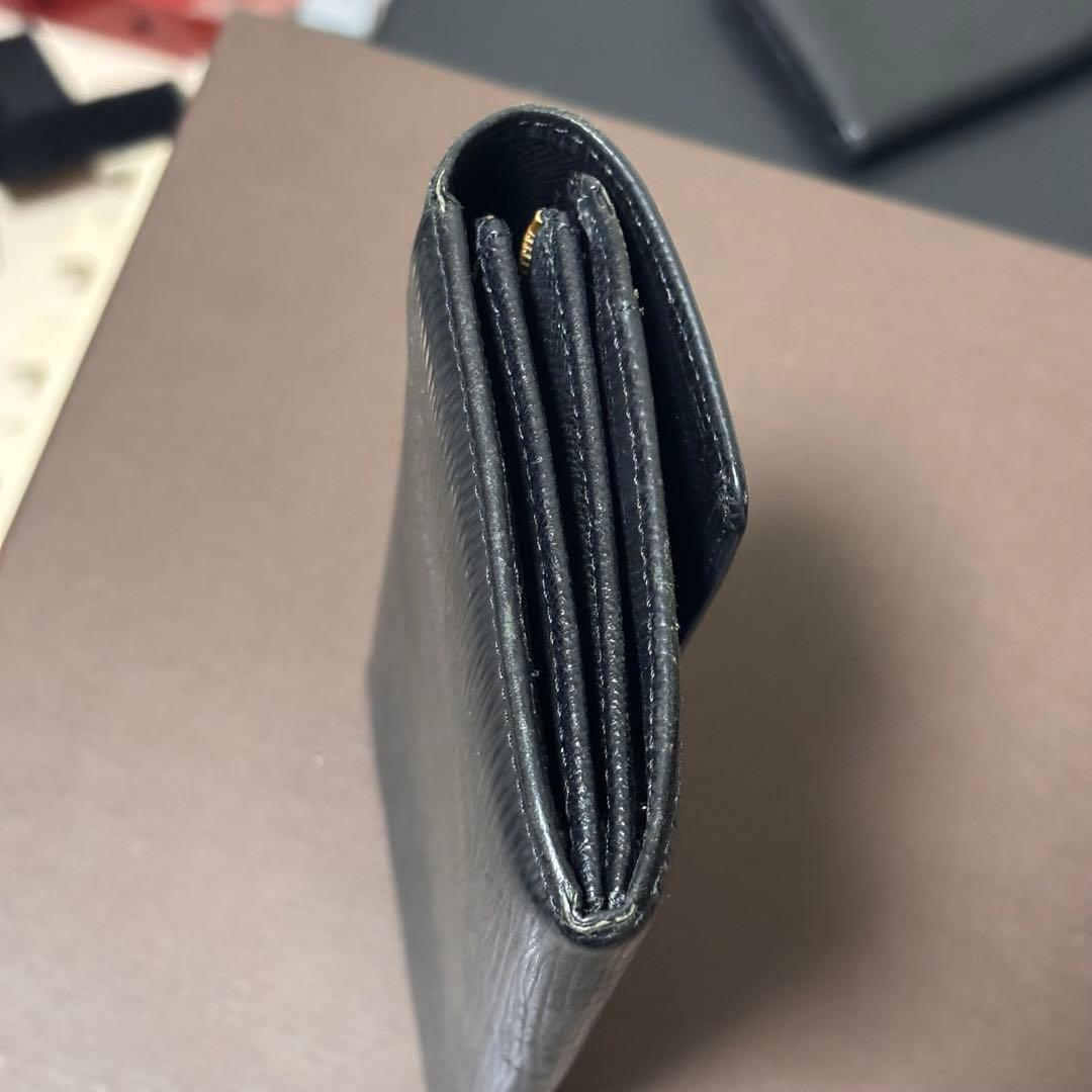 LOUIS VUITTON エピレザー 長財布 黒