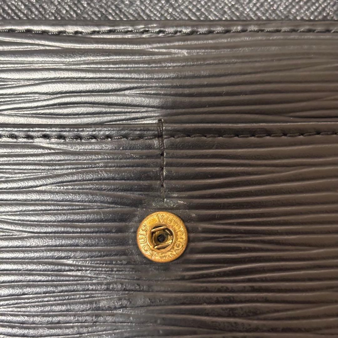 LOUIS VUITTON エピレザー 長財布 黒