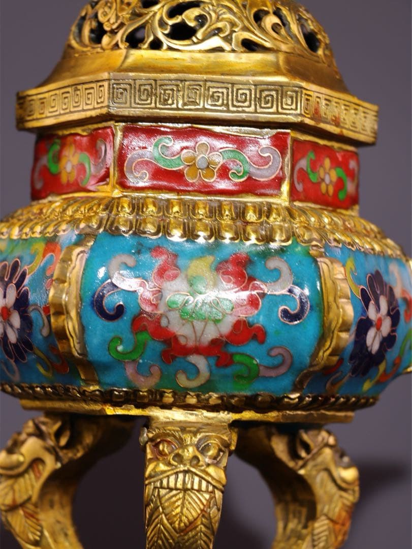 縁起物　文房具　純銅製 景泰藍香炉 三龍足 双耳狻猊蓋炉 掐絲七宝焼　置物美品