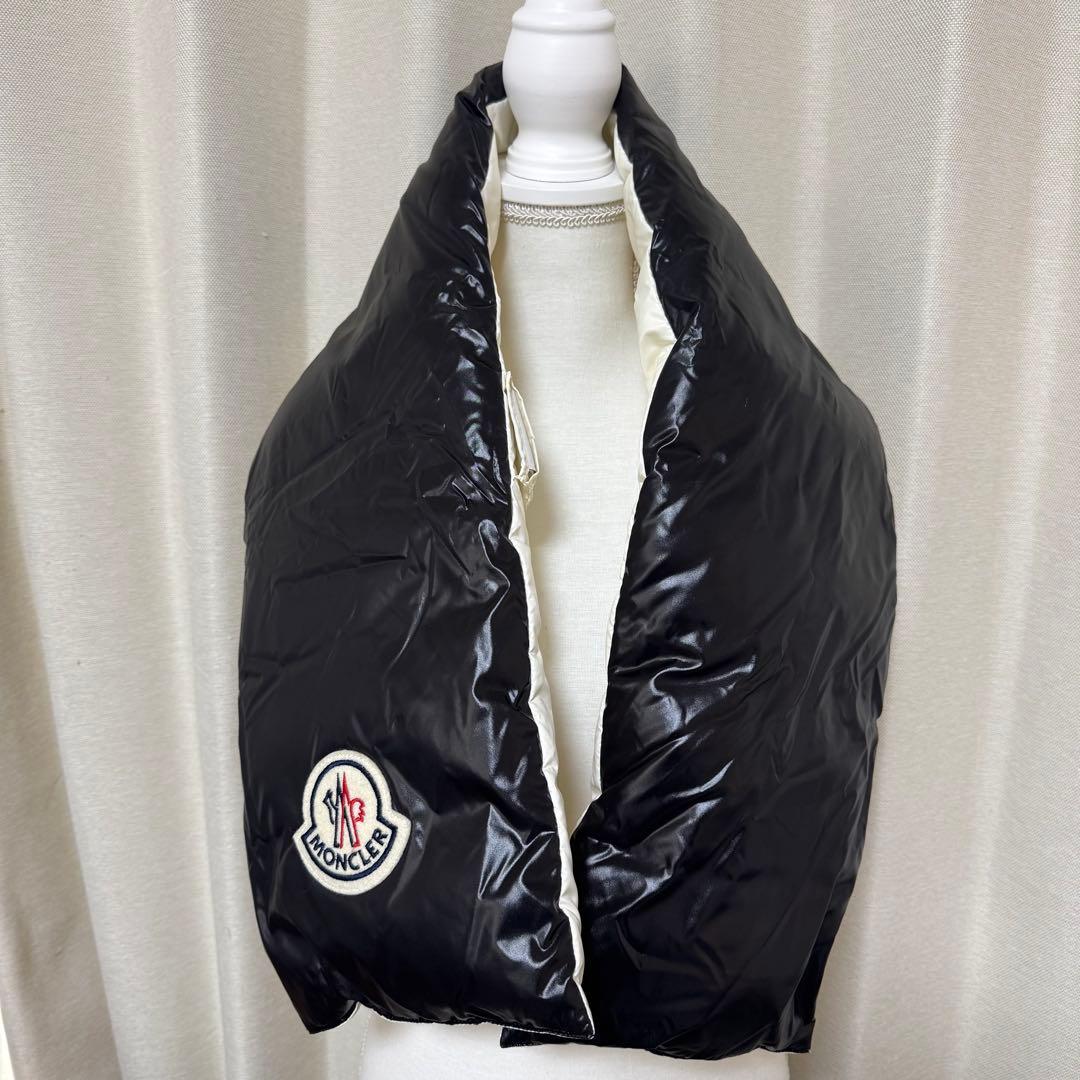 極美品　モンクレール MONCLER シャルパ ダウン マフラー　黒