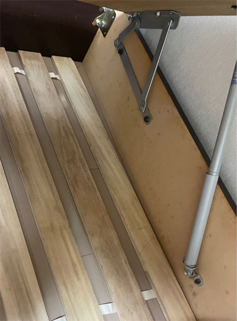 跳ね上げ式　ベッドフレーム　合田木工