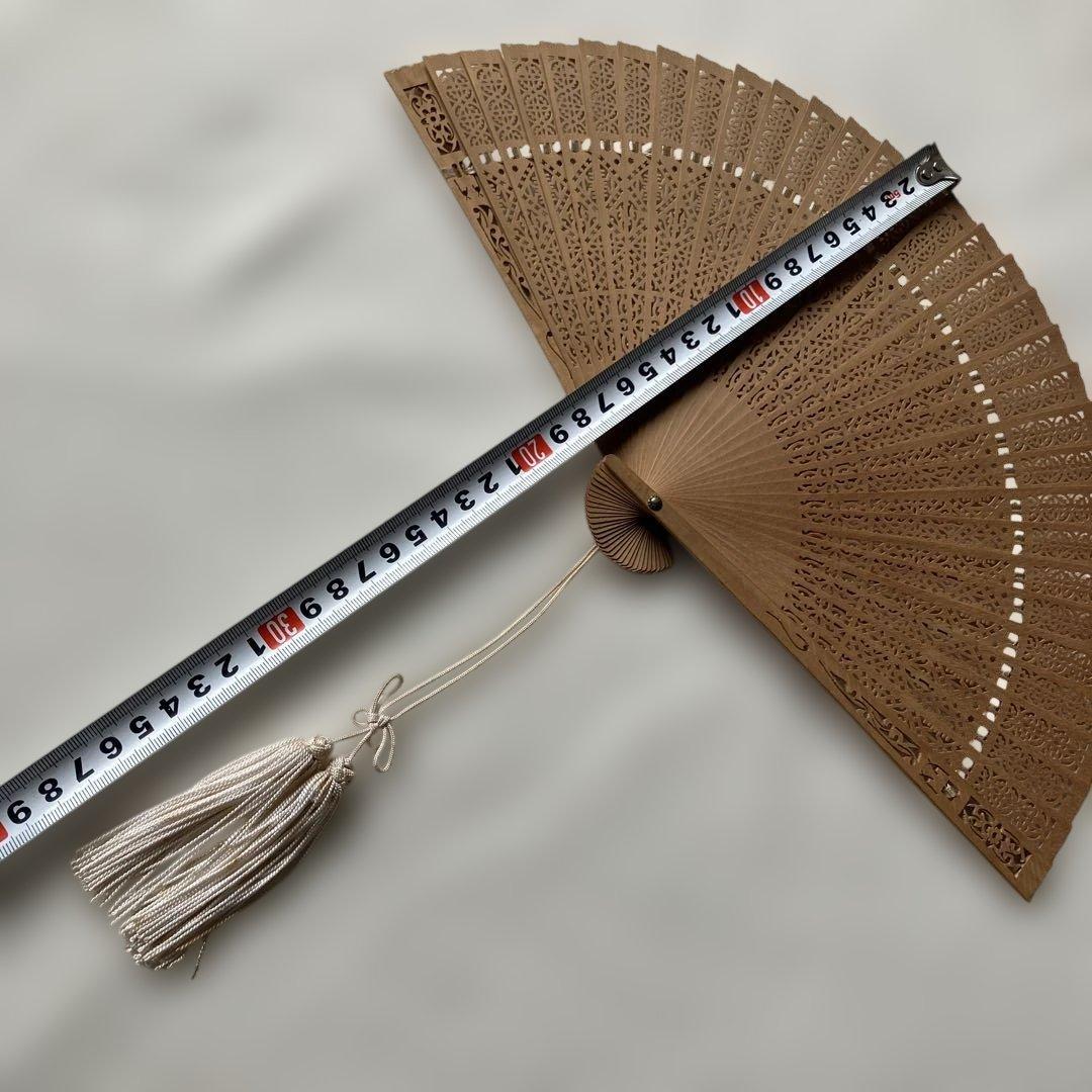 白檀扇　白檀扇子　透かし彫り　桐箱入り　ヴィンテージ　レア　昭和