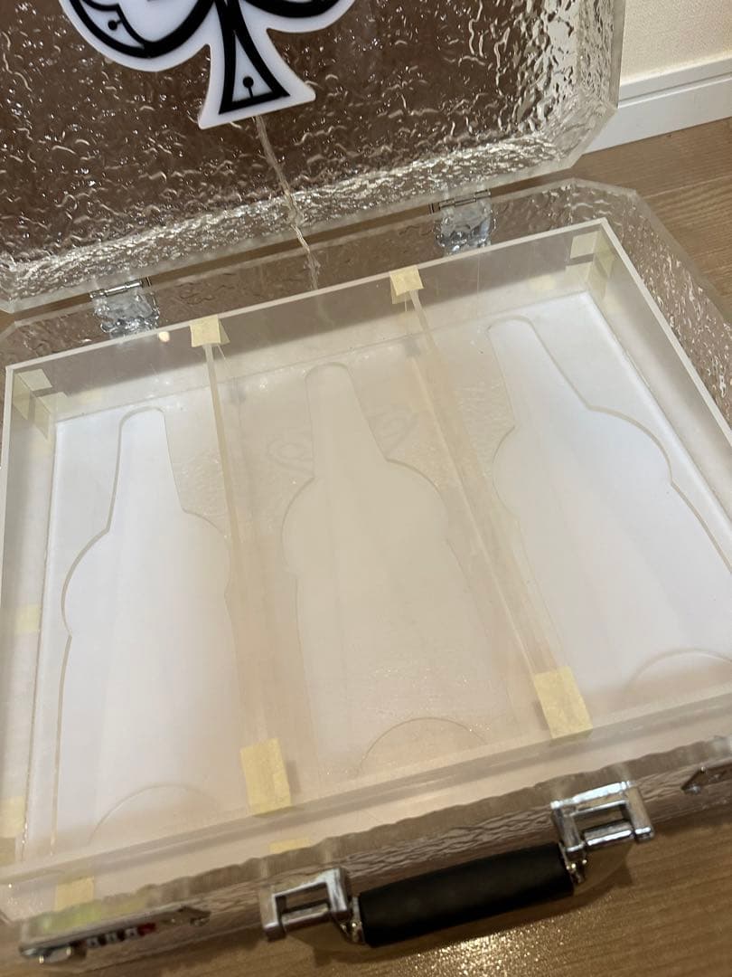 アルマンド アタッシュケース