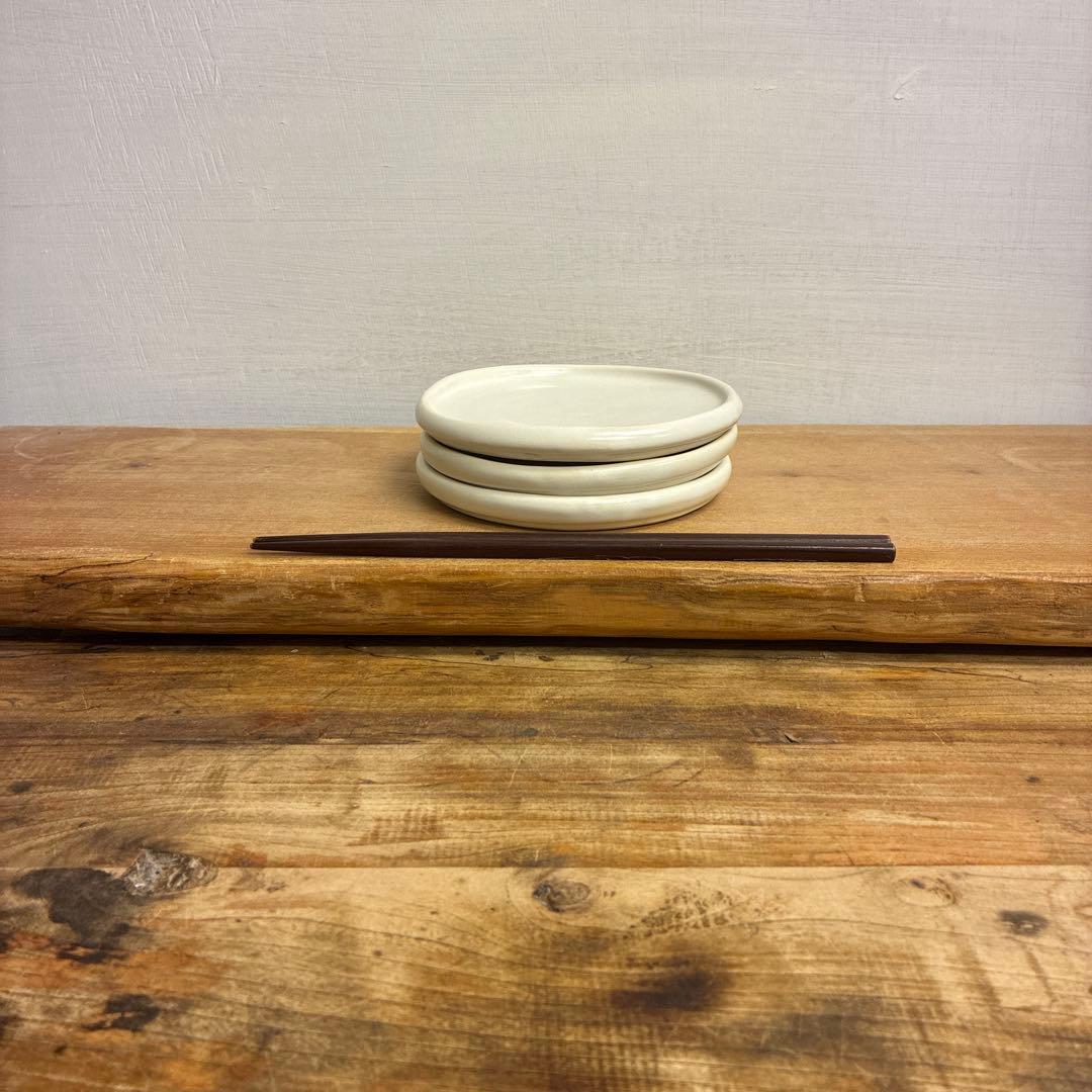 しゅな。新品　陶器　陶芸作家　プレート皿3枚　580