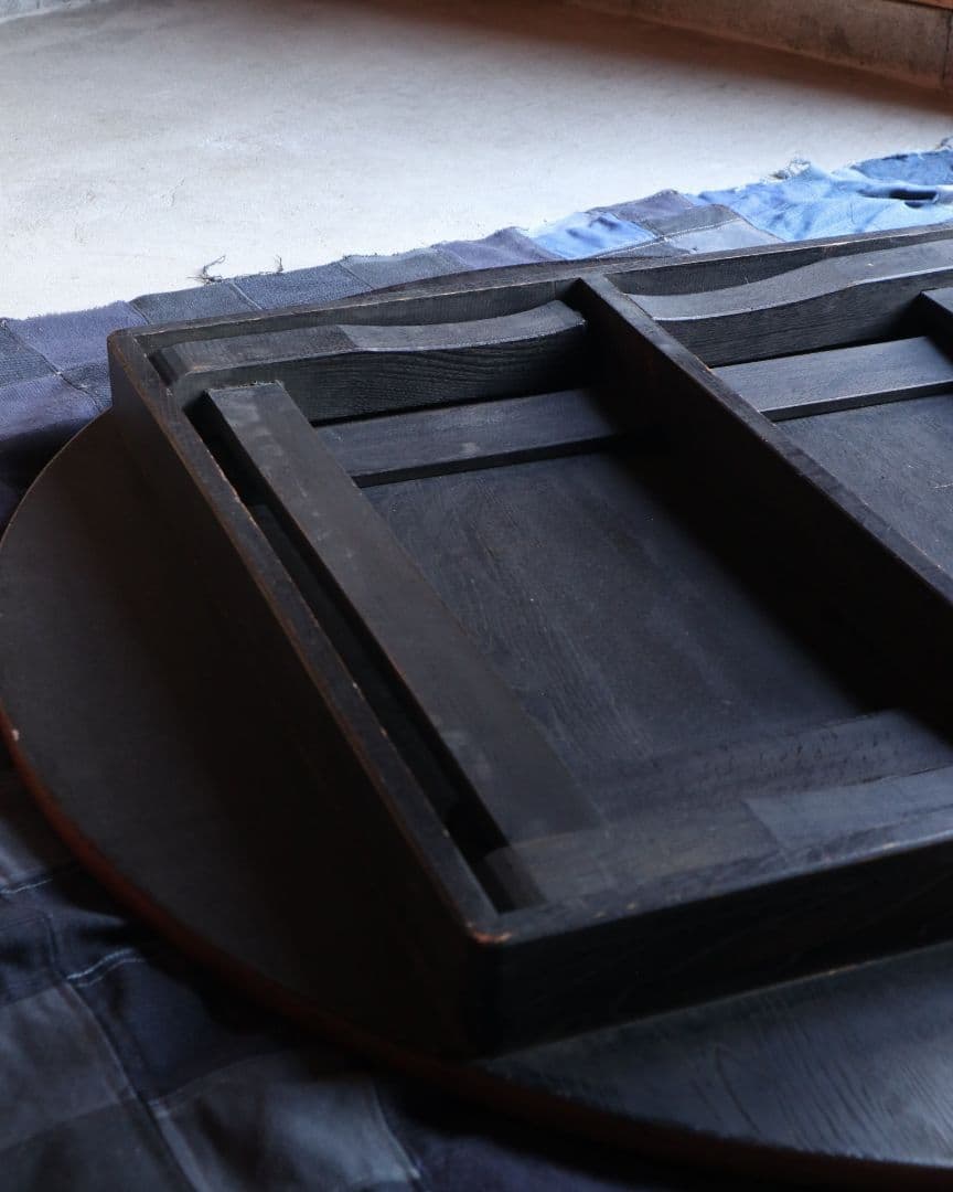 送料込み 栓(セン)とブナの大きめ丸ちゃぶ台　古道具 古家具 カフェ 古民家