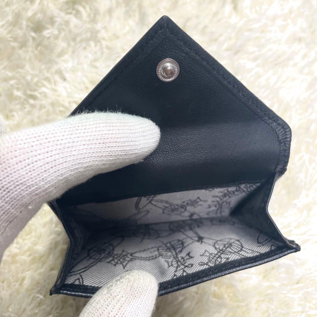 美品 ヴィヴィアンウエストウッド 折財布 ブラック 三つ折り財布 レター型