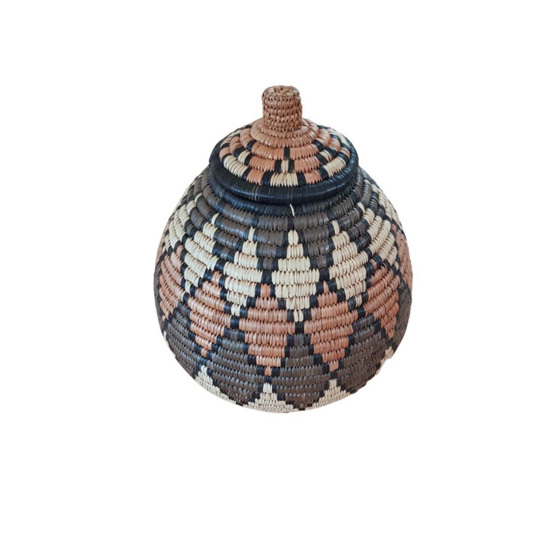 Premium Basket 南アフリカの受賞歴のあるアーティストによる作品