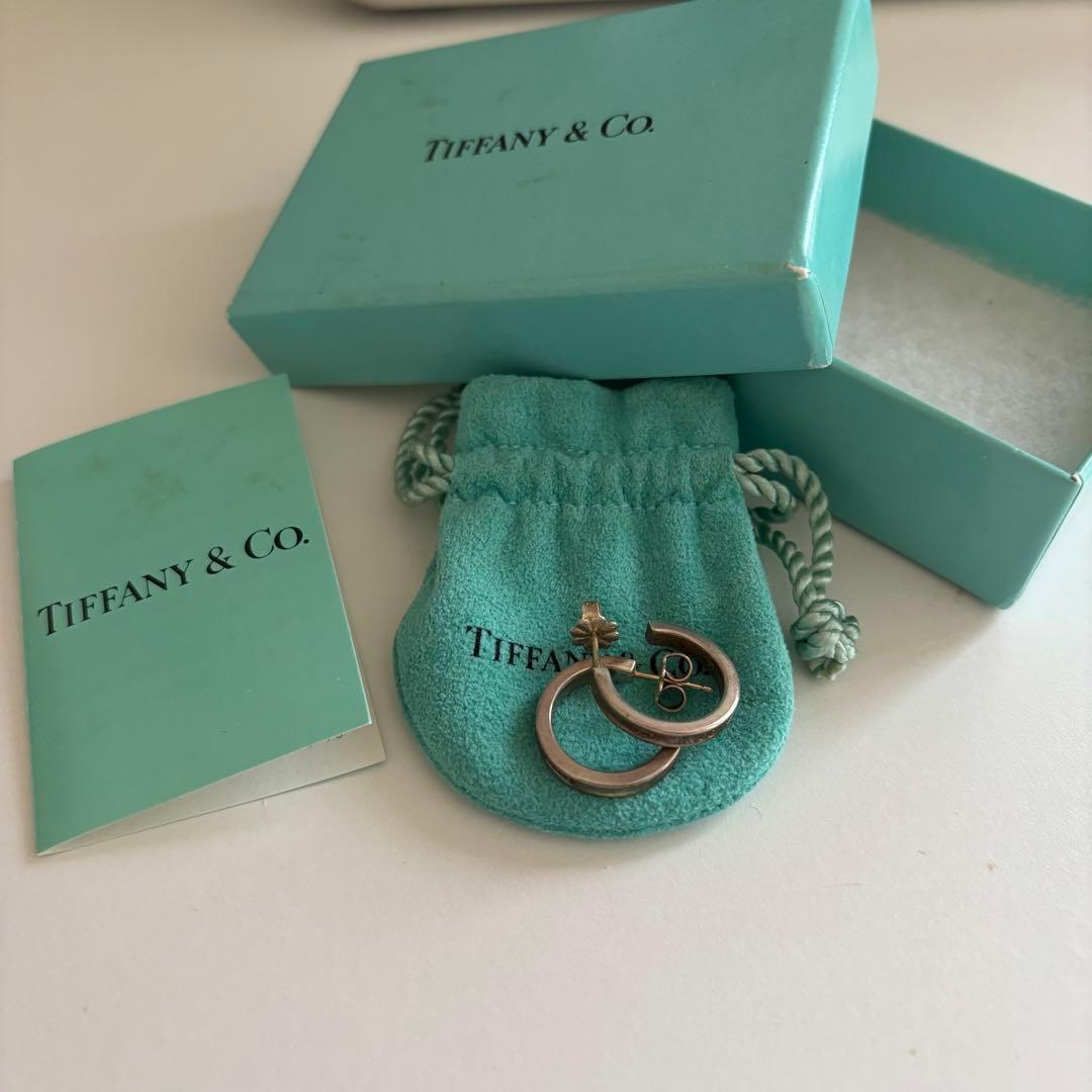 ティファニー　フープピアス