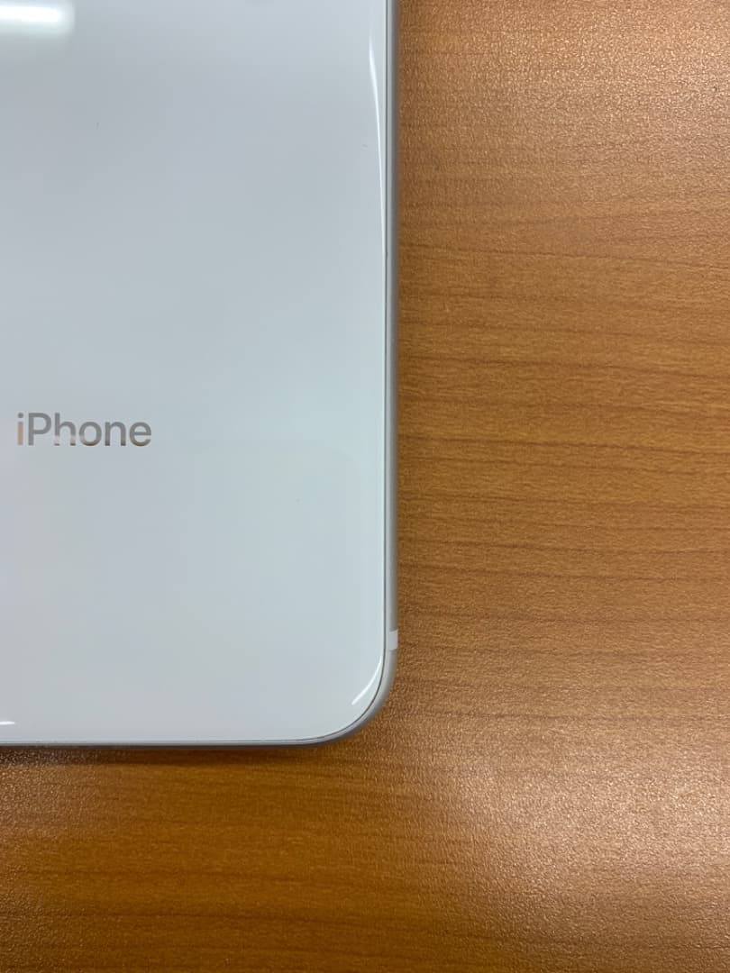 S*）様 動作確認済 iPhone 8 64GB ID K9720