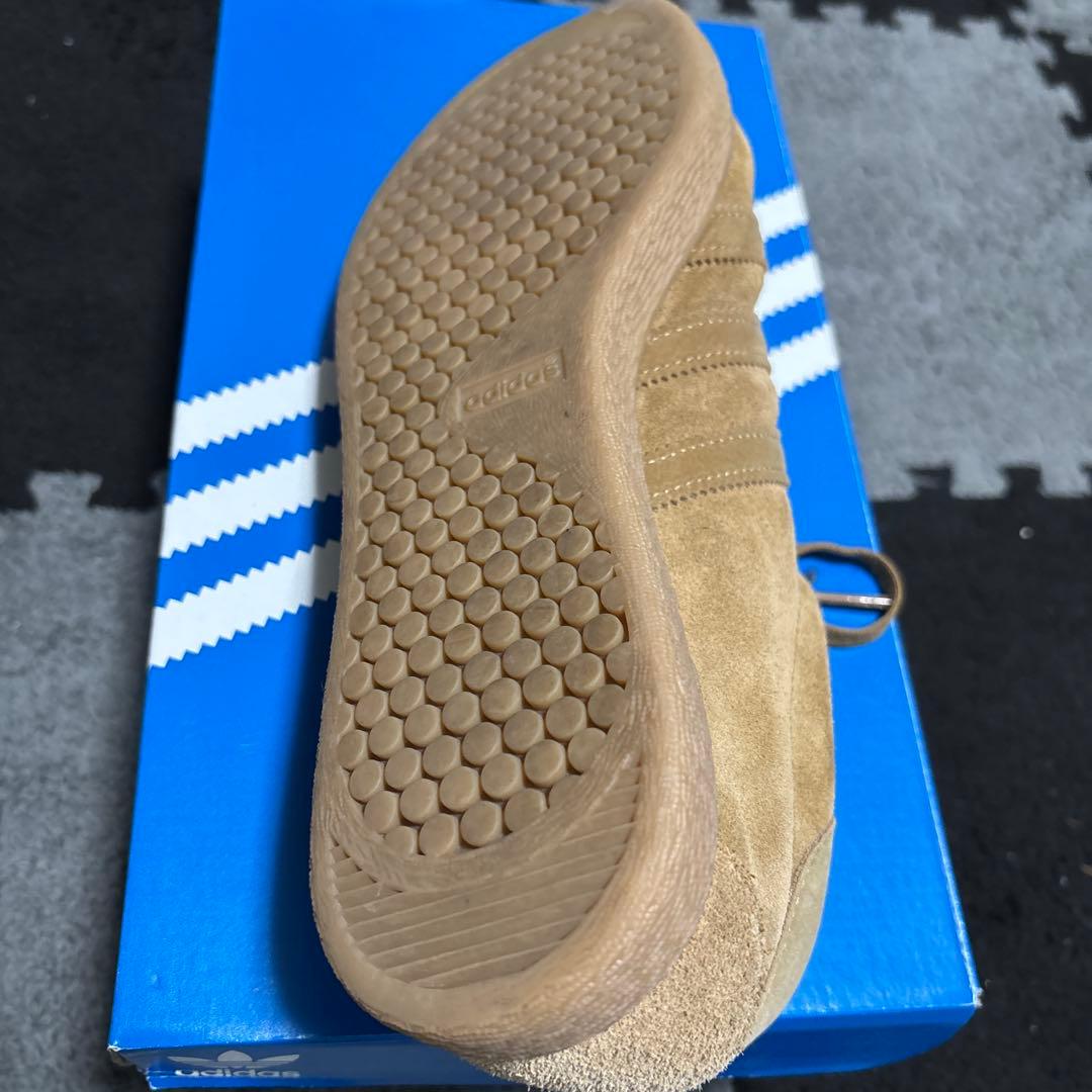 の*り様 adidas tobacco 28cm