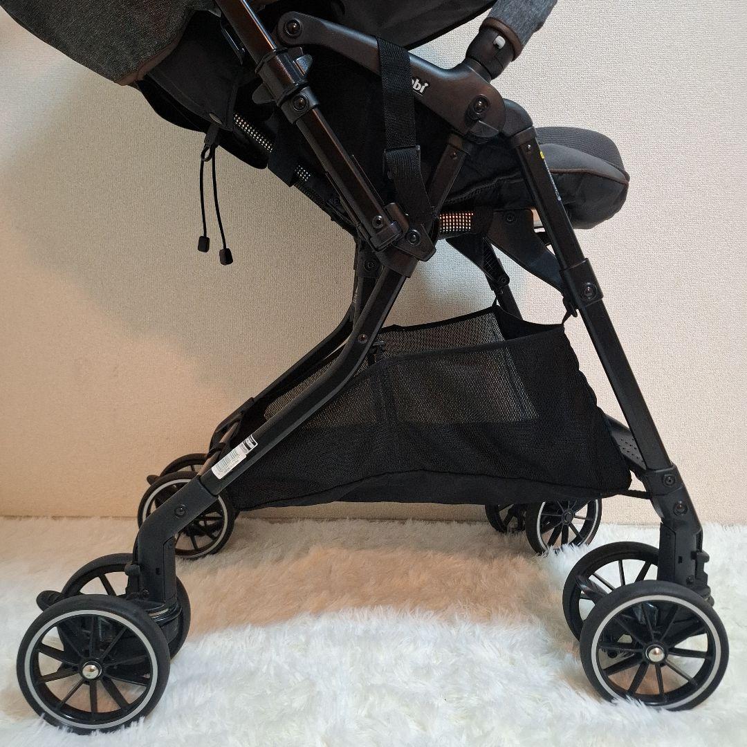 【美品】Combi スゴカルα 4キャス compact エッグショックHT