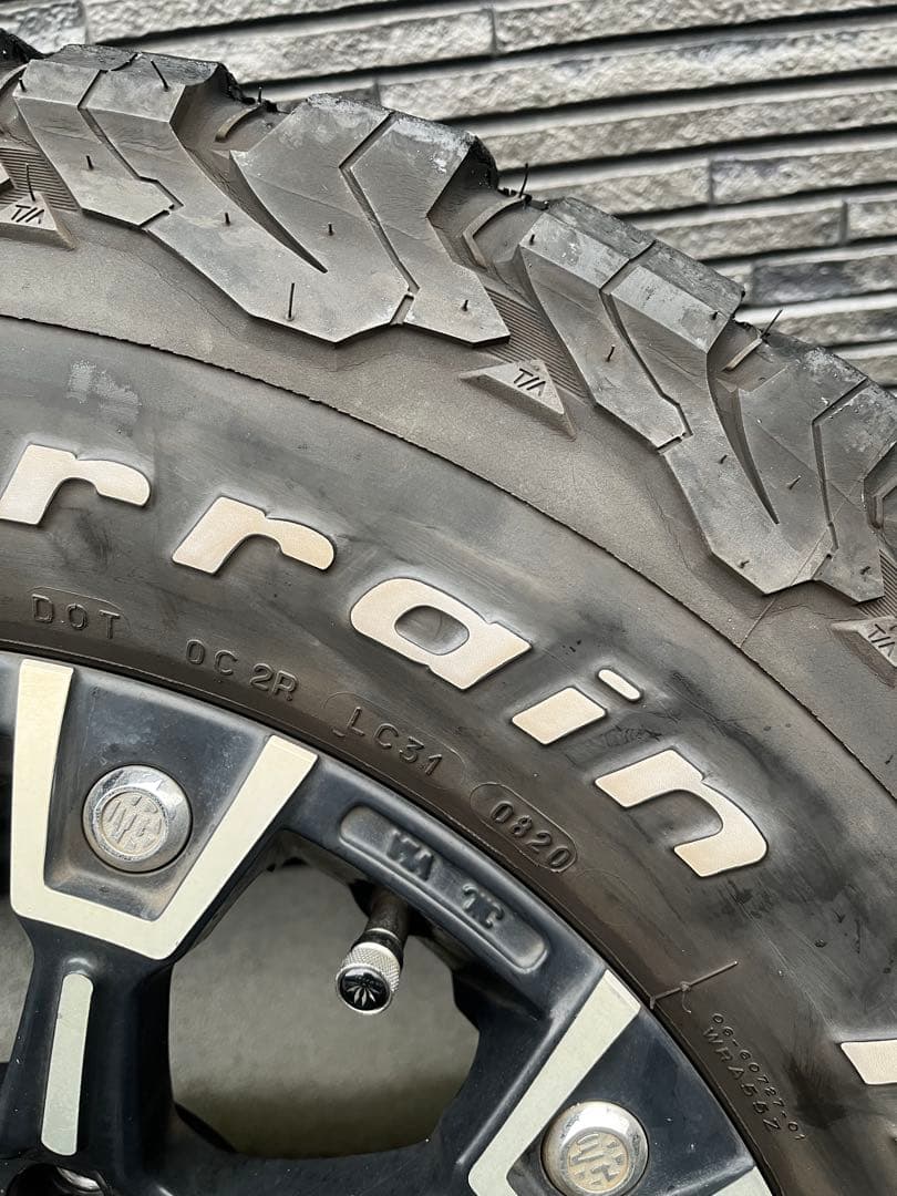 マーテルギア モンスター 17インチ　 BFGoodrichタイヤホイールセット
