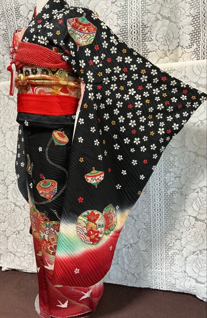 【中古】七五三女の子　四ツ身着物　長襦袢　作り帯　帯揚げ　帯締め　しごき　箱せこ