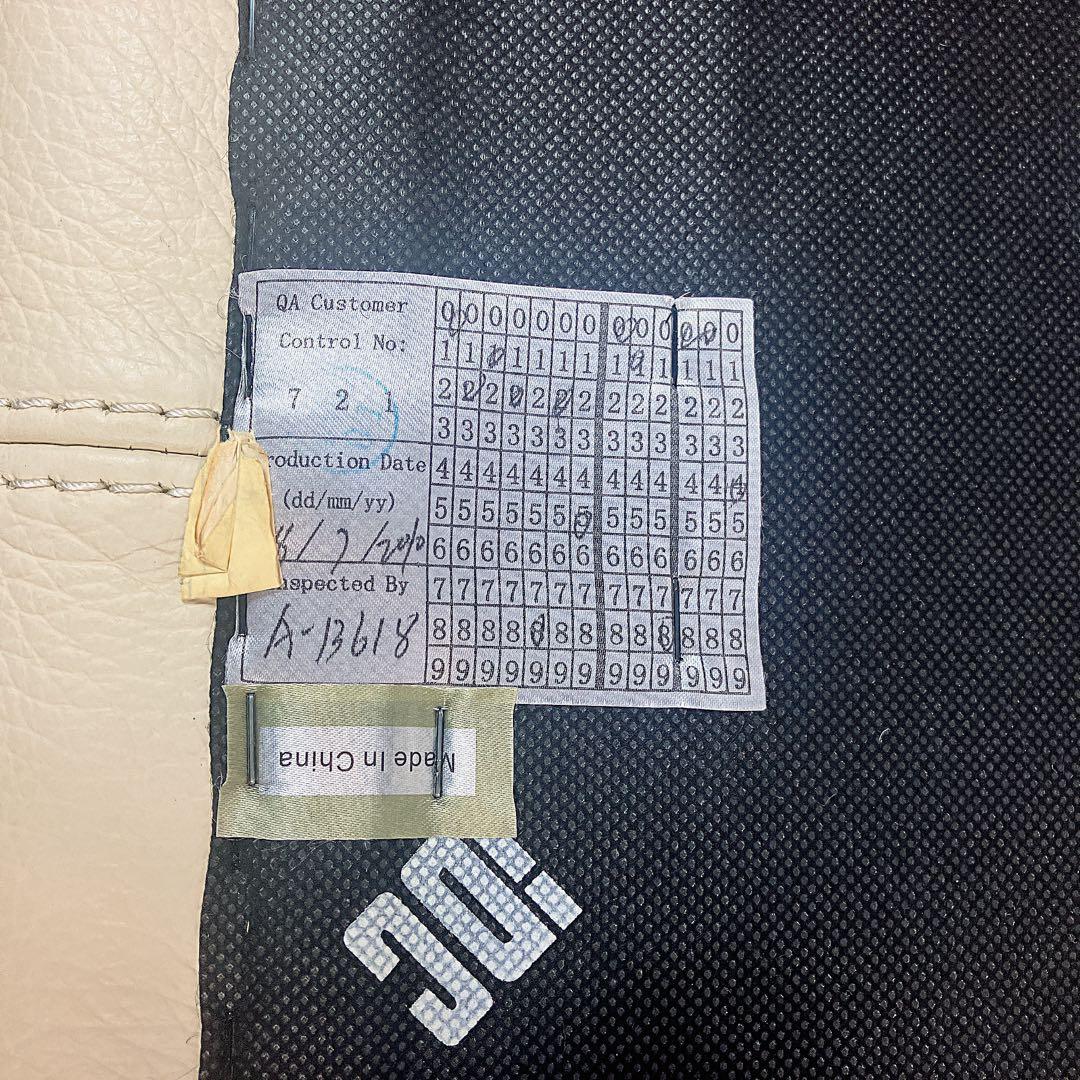 美品【IDC大塚家具】オースチン 総革 オットマン ソフトタイプ