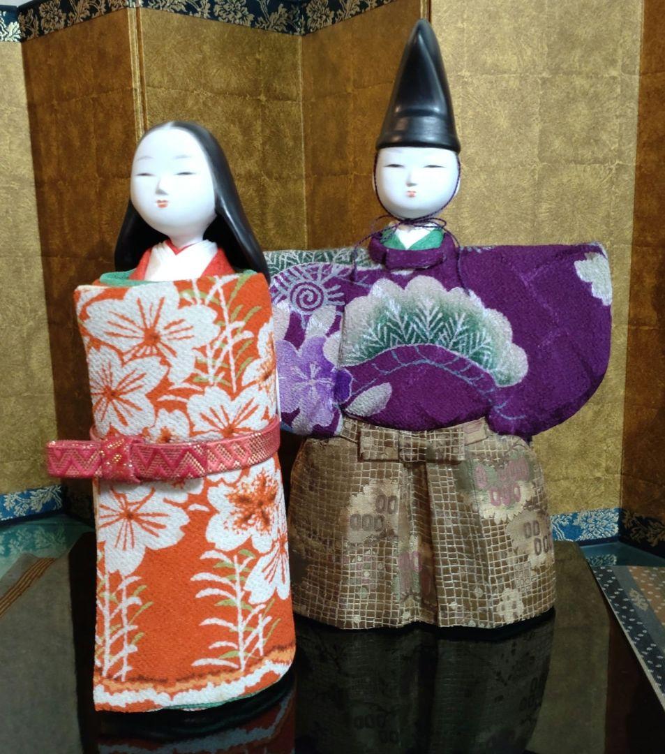 桐塑雛人形　女雛の髪型は難度が高い　伝統的な雛人形 　衣裳古布