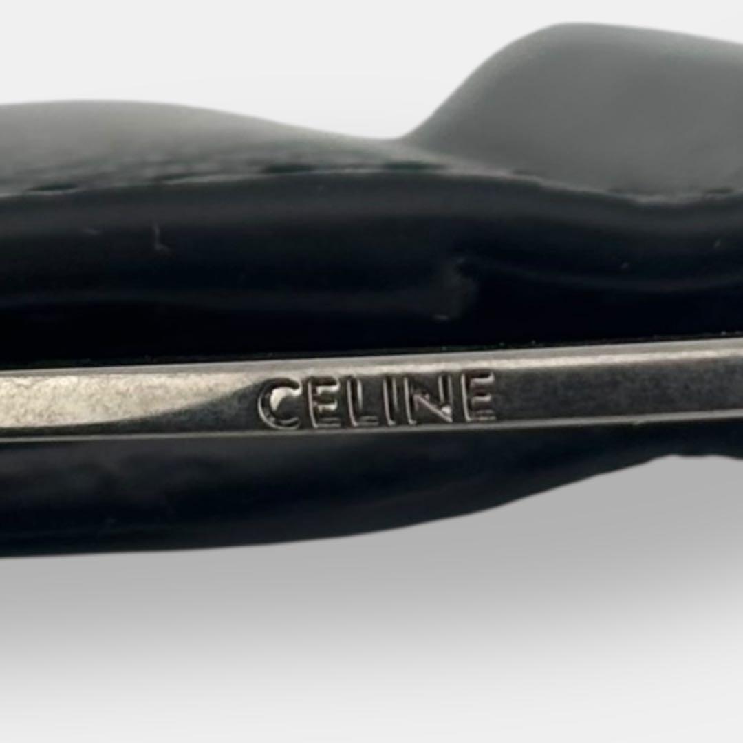 未使用品級 セリーヌ マネークリップ 二つ折り財布 ロゴ シボ革 レザー 黒