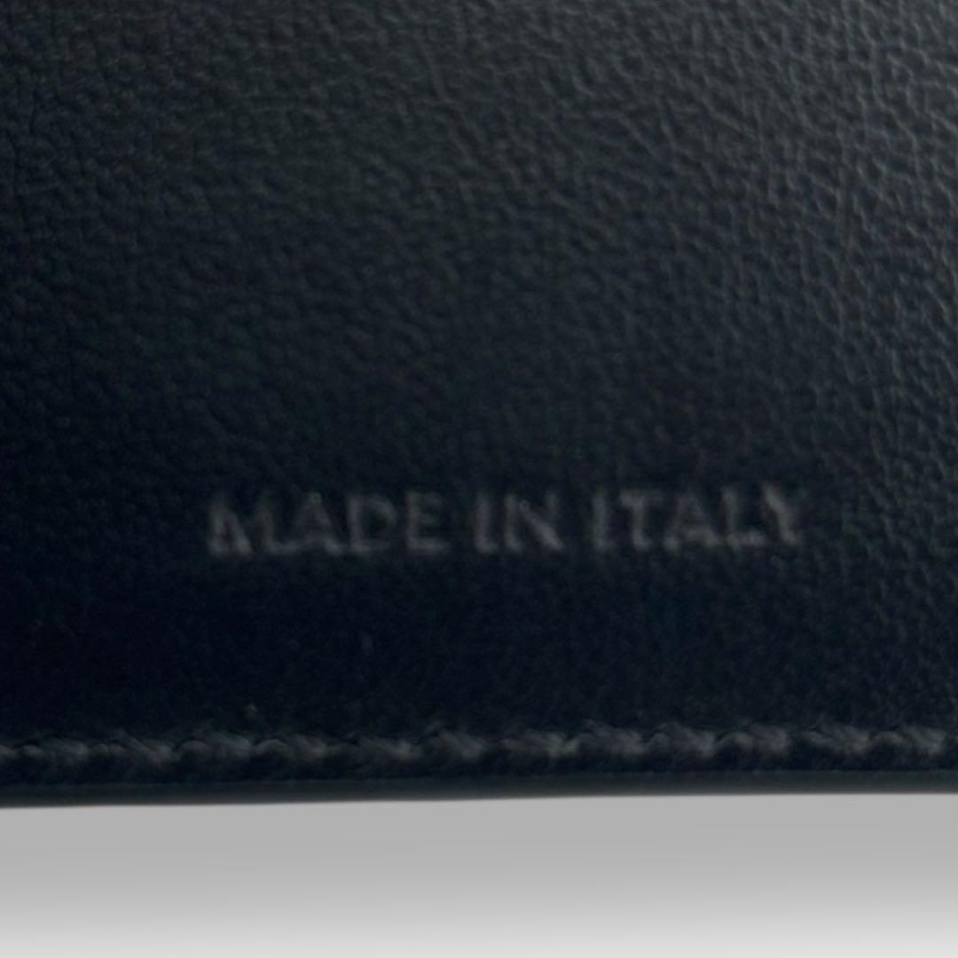 未使用品級 セリーヌ マネークリップ 二つ折り財布 ロゴ シボ革 レザー 黒