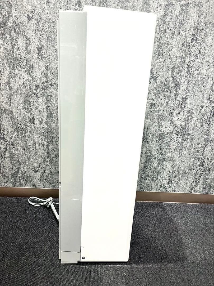 2022年製　コロナ窓用エアコン 冷房4～6畳　ルームエアコンCW-F1622R