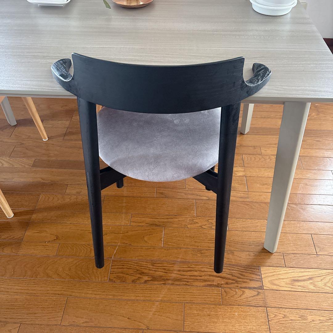 イバタ インテリア】セミアームチェア ブラック グレー スタッキング 2脚