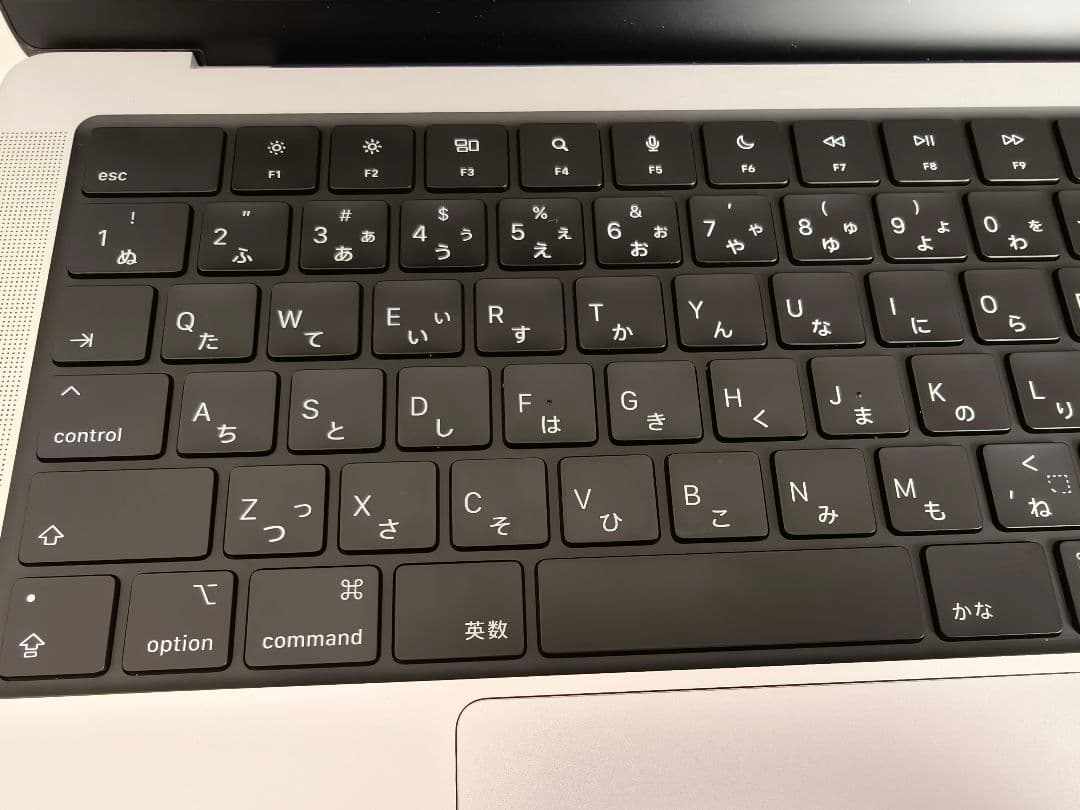 【超美品】MacBook Pro14 M4 16GB 512GB ナノテクスチャ