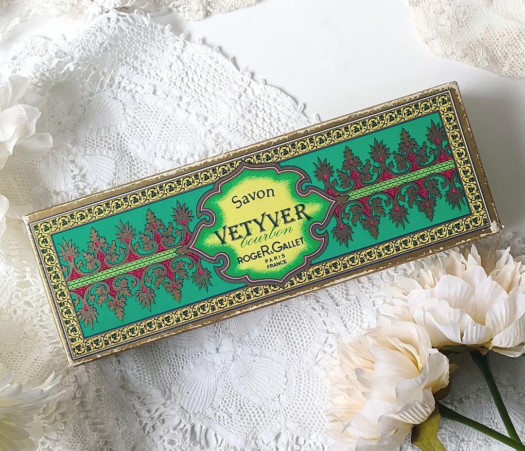 フランスアンティーク　ロジェ　ガレ 　サボンボックス