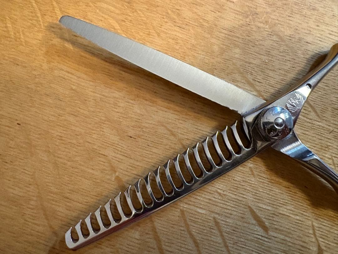 ナルトシザーズ　ナルトシザー　五梳きクーパーライン　中古