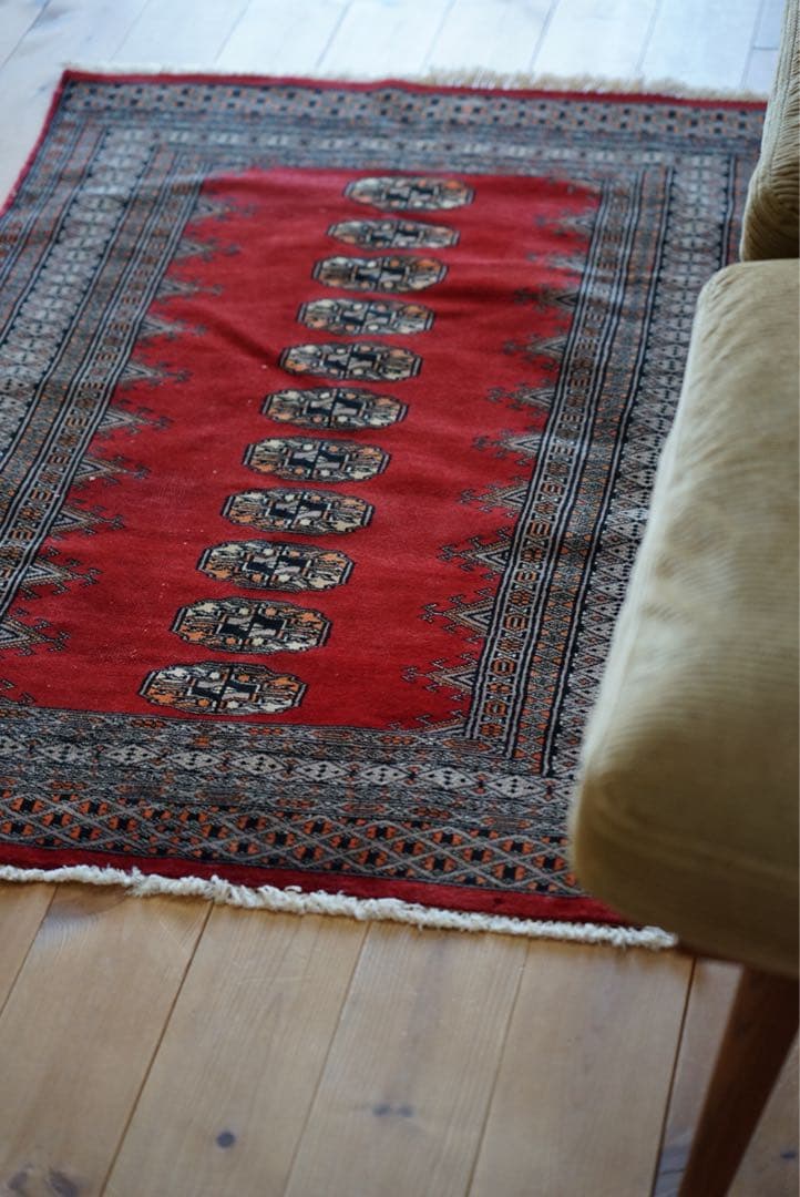 【小さめ】　トライバルラグ　ペルシャ　絨毯　ビンテージ