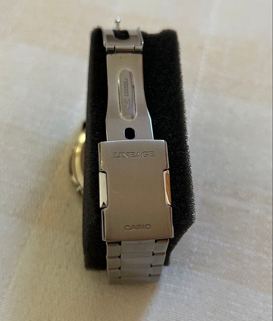 CASIOソーラー電波腕時計 リニエージ LIW-M610TSE-1A2JF
