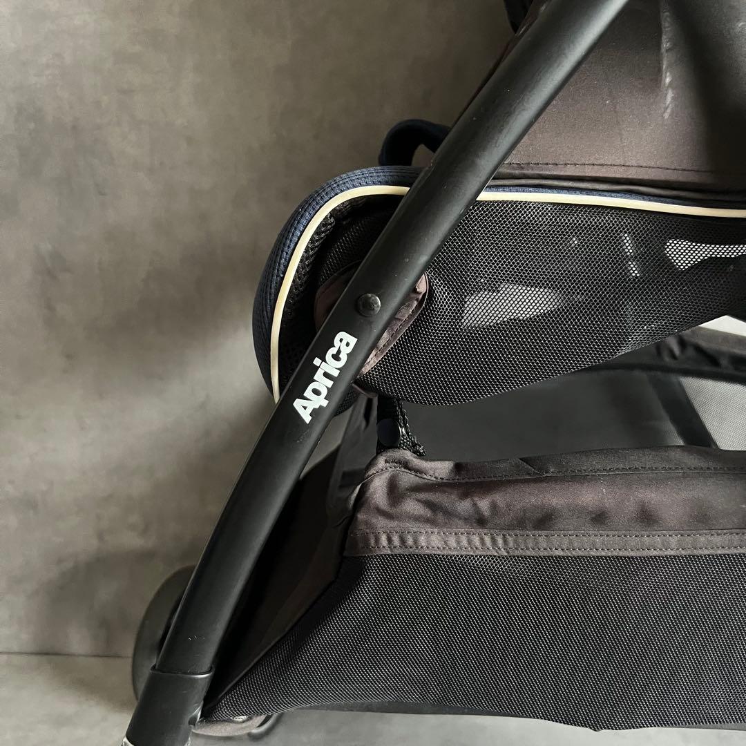 【美品】 アップリカ ラクーナ クッション ベビーカー Aprica