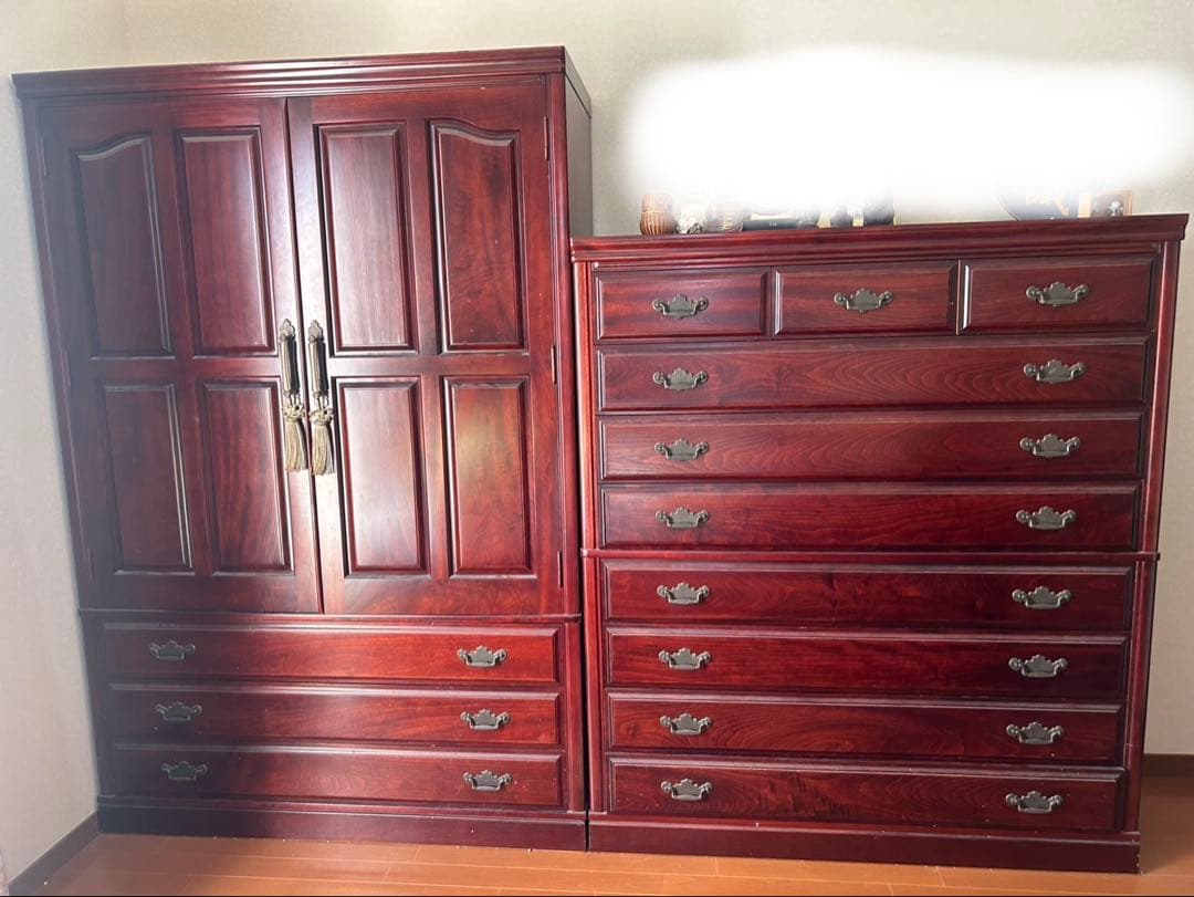 洋服ダンス　婚礼家具①左側