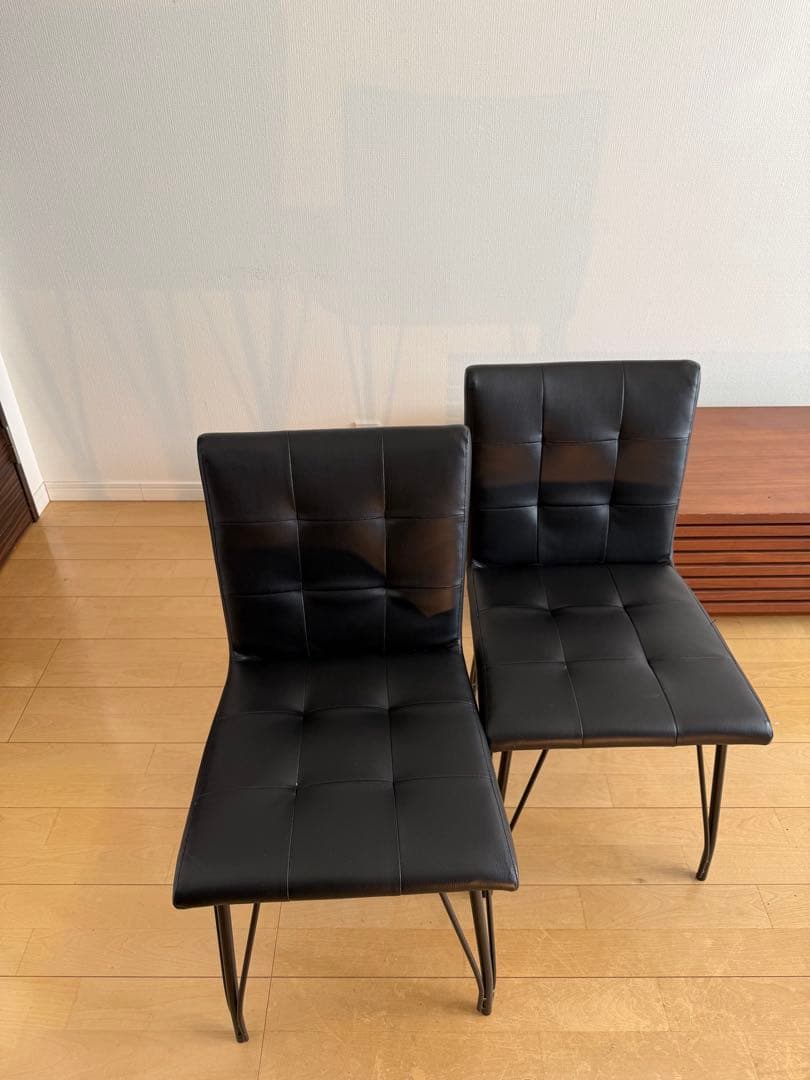 は*い様 [美品] 黒いダイニングチェア 2脚セット