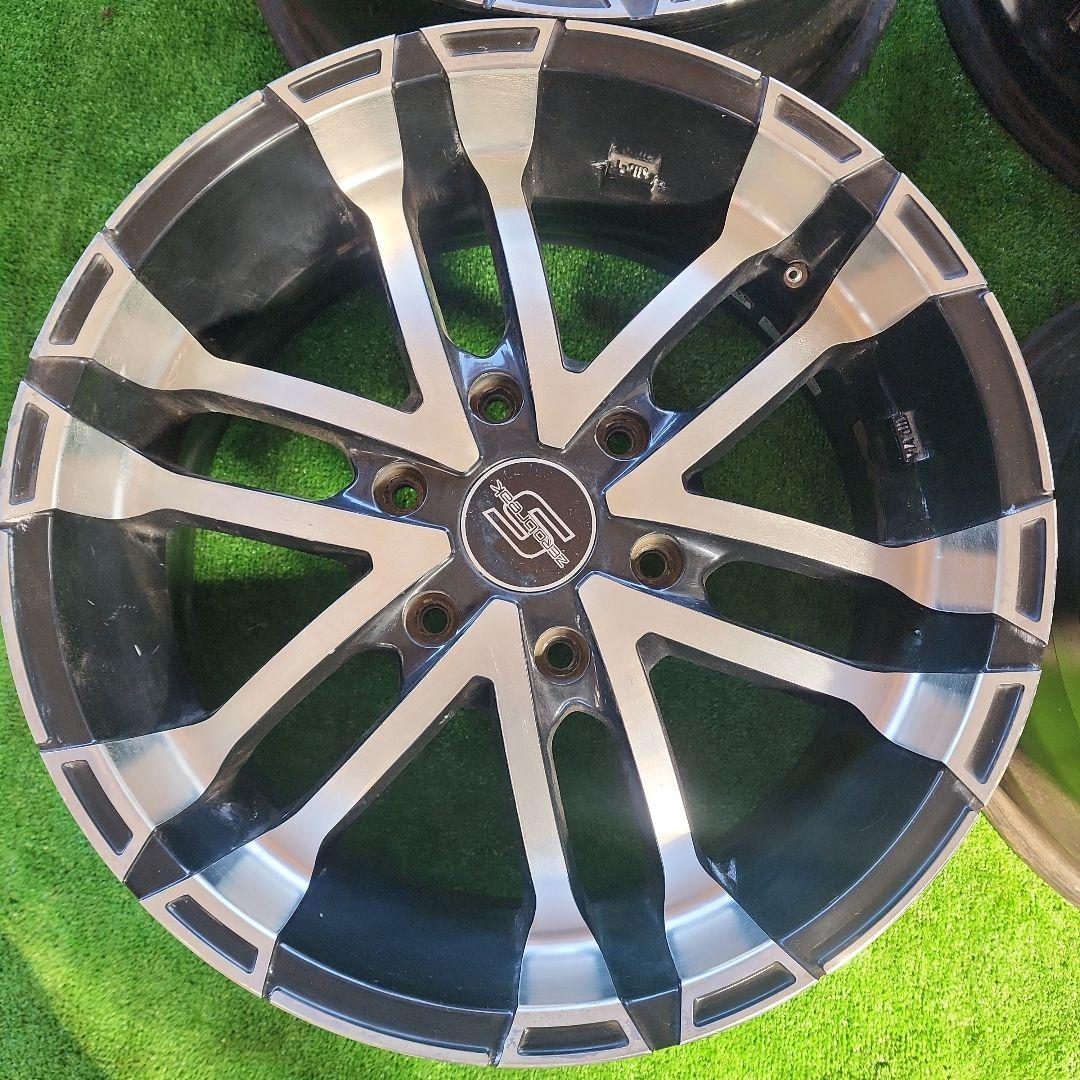 ２００系ハイエース　社外ホイール　4本　１８インチ