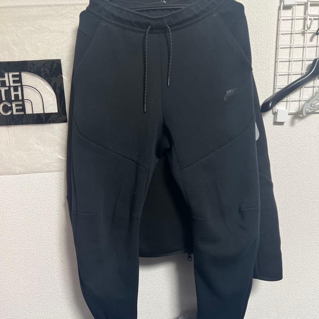 NIKE反射テックフリース上のみ