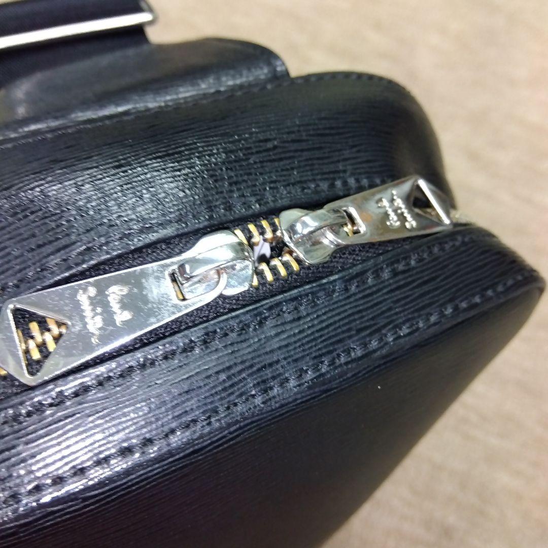 Paul Smith 黒 ボディバッグ(難あり)