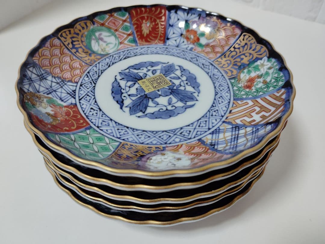 お正月　有田焼　龍峰窯　金彩古伊万里　祥瑞花丸紋　銘々皿　5枚