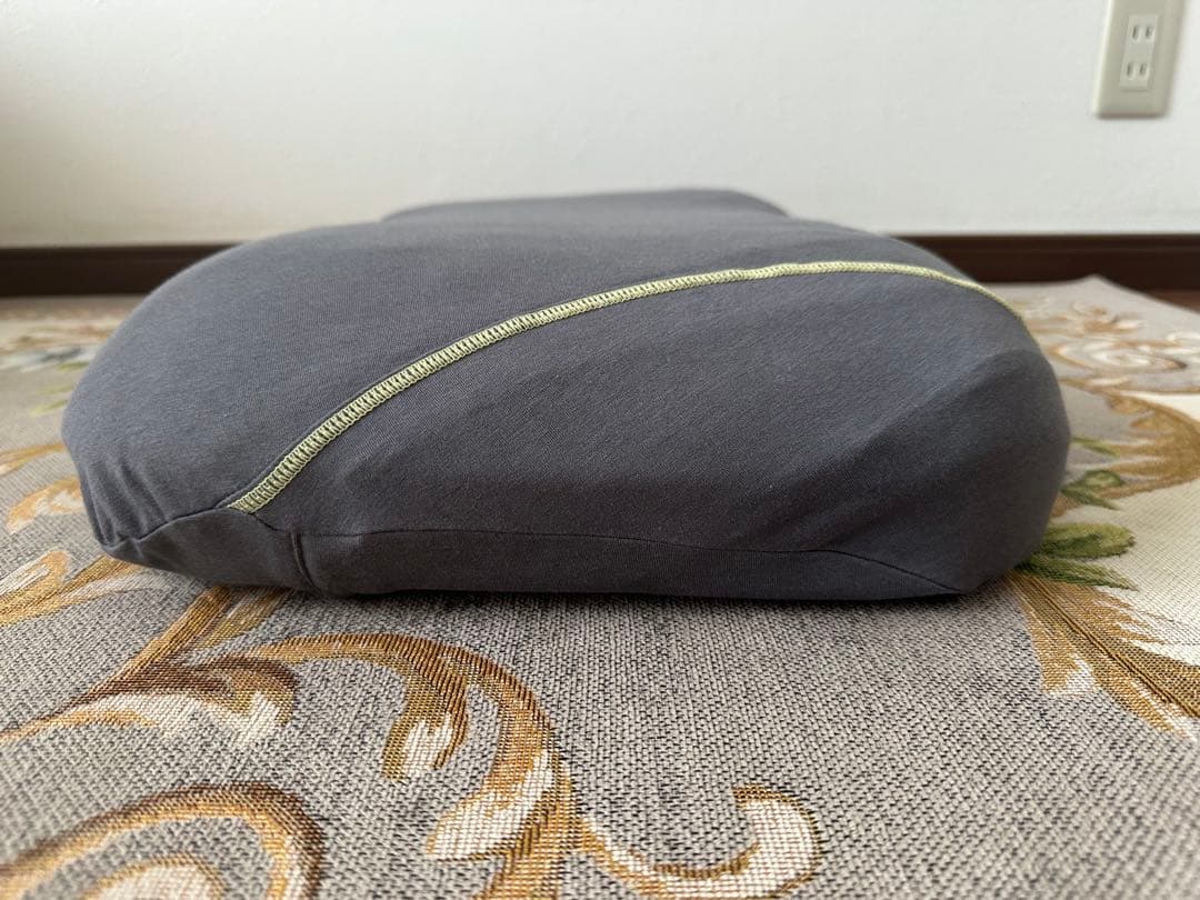 【 西川 】 [エアー4D] ピロー 高さ調整可能 低め グレーベージュ