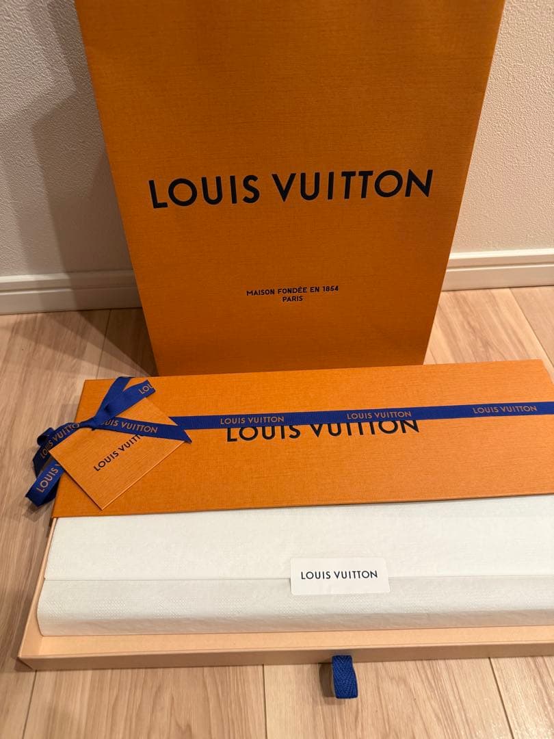 【プレゼント包装】ルイヴィトン　ネクタイ　スターリーナイト　完売品