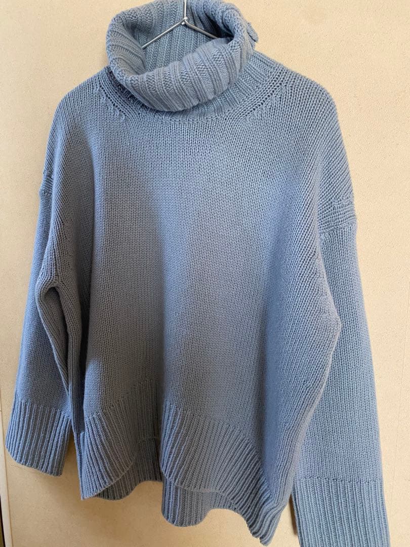 ひ*ん様 GALERIE VIEタートルネック