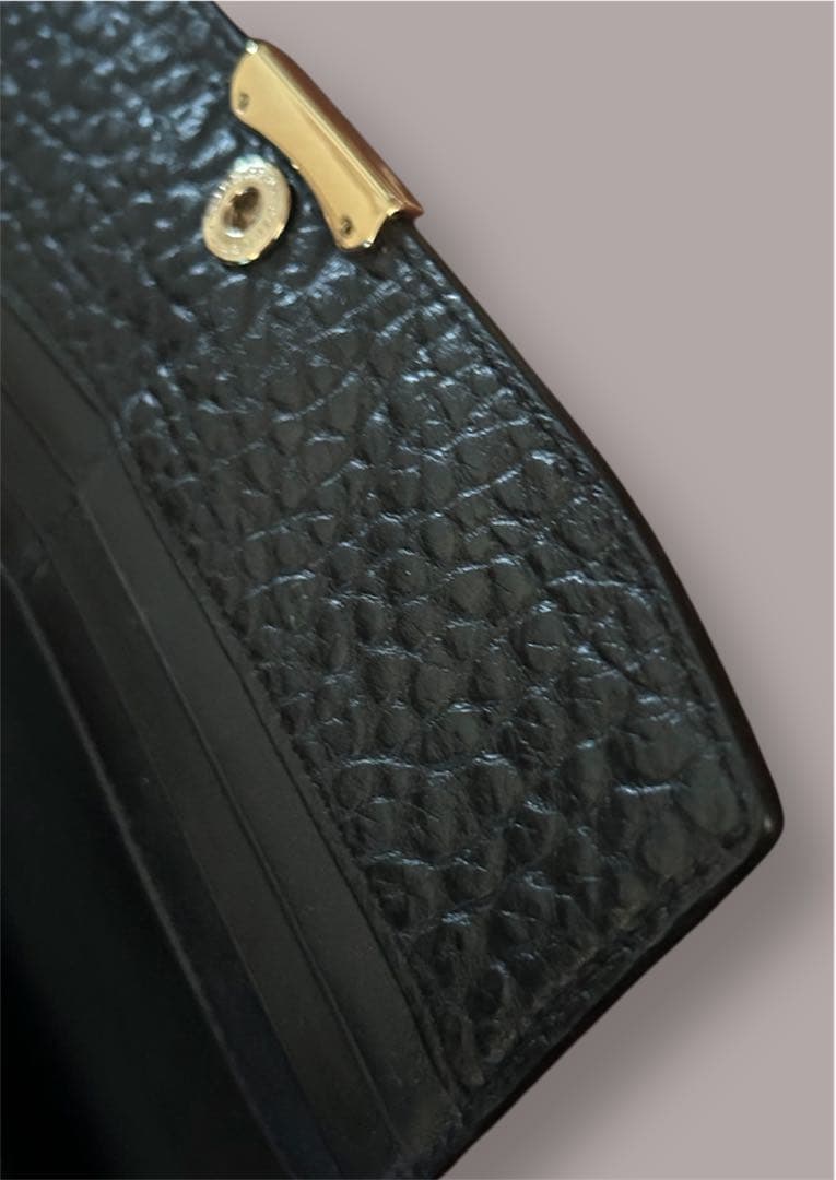 【BURBERRY】美品バーバリー レザー長財布 未使用級　黒L字ファスナー