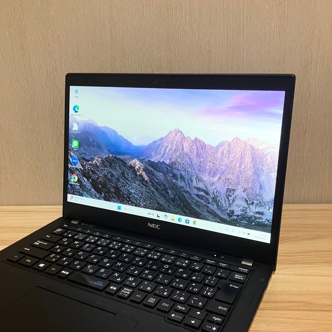 第10世代！NEC LAVIE Direct Corei5 Windows11