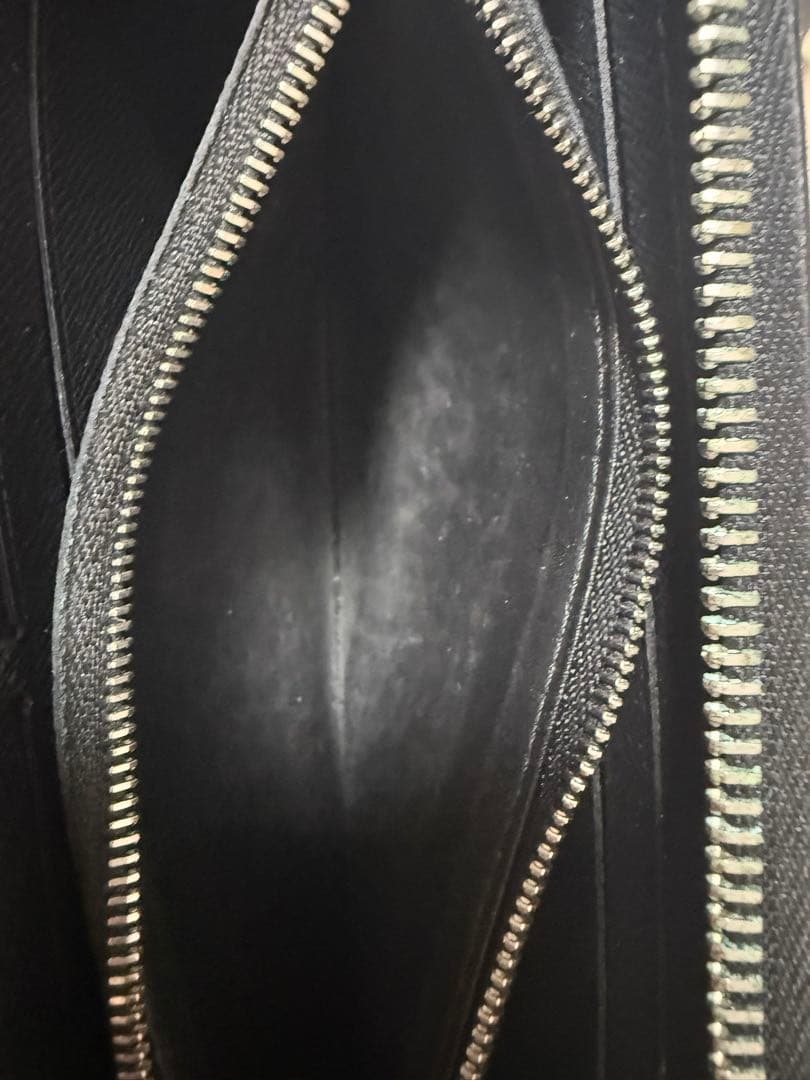 ルイヴィトン エピ長財布