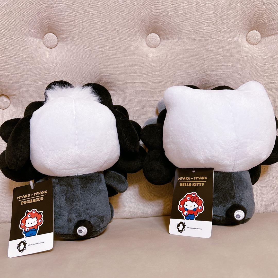2点セット♡ ・ハローキティ　ぬいぐるみM ・ポチャッコ　ぬいぐるみM