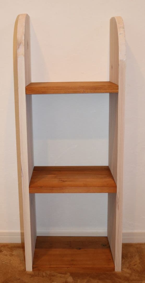 【ナチュラルなお部屋にぴったり！手作り木製シェルフ】